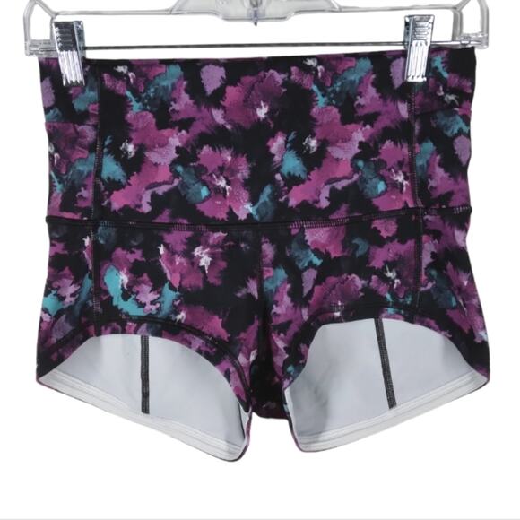 Lululemon Wunder Short 2" Full On Luxtreme size 8 - Picture 1 of 6